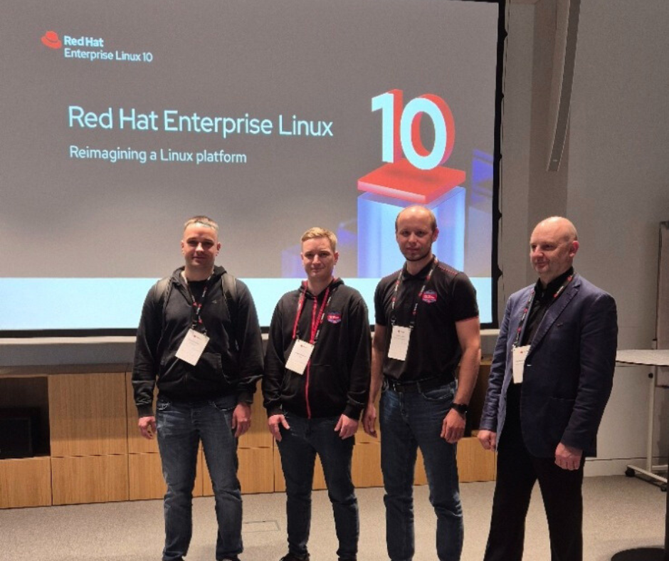 KITM Red Hat Akademijos atstovai domėjosi naujovėmis apie RHEL 10!