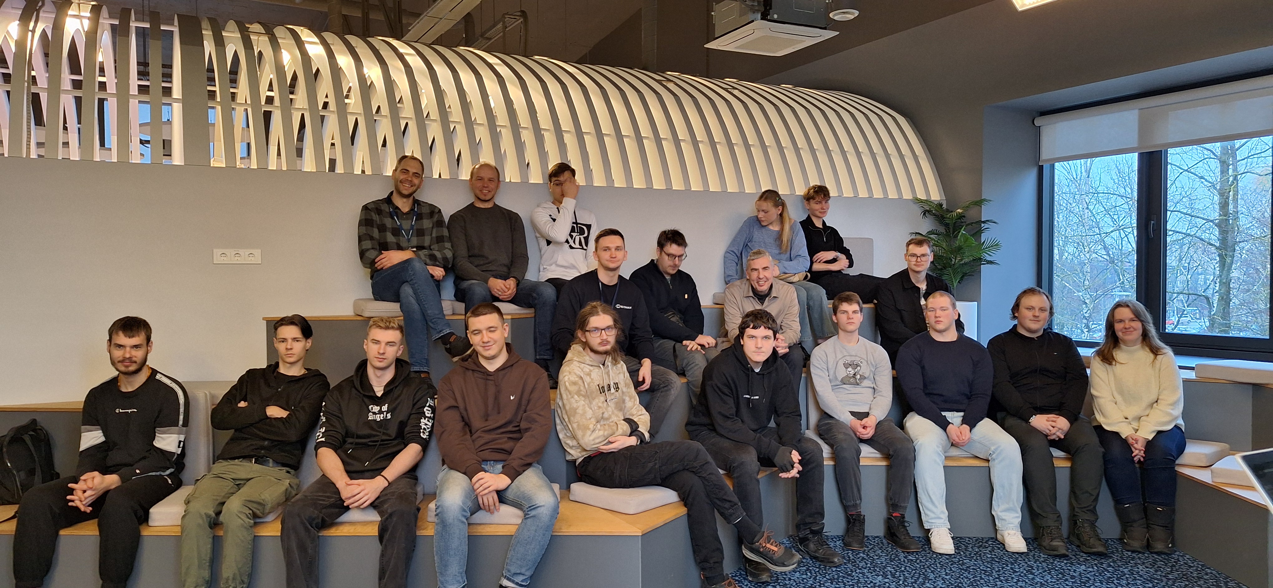LANKĖMĖS „TELTONIKA NETWORKS“!